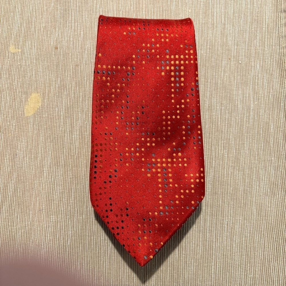 HEMLEY 100% Silk Made In Germany Red with Pattern